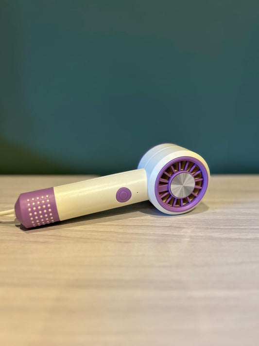 Ventilateur Portatif – Design Ergonomique et Rafraîchissement Instantané